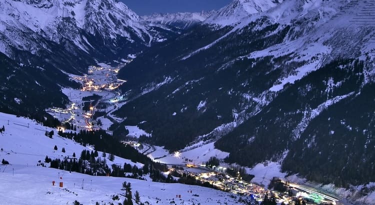 ST. ANTON, AUSTRIA ST. ANTON, AUSTRIA